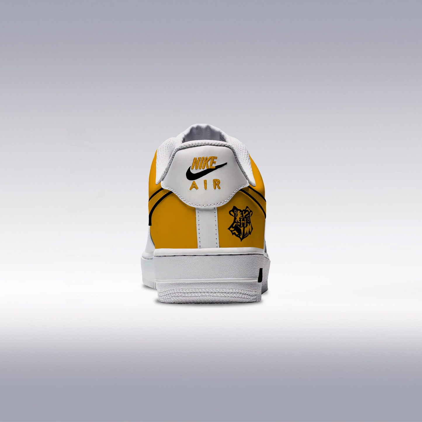 Exclusivo: Tênis NK Air Force e Dunk Low White Customizados de HP + *BRINDE 1x Caneca Oficial* - EDIÇÃO LIMITADA